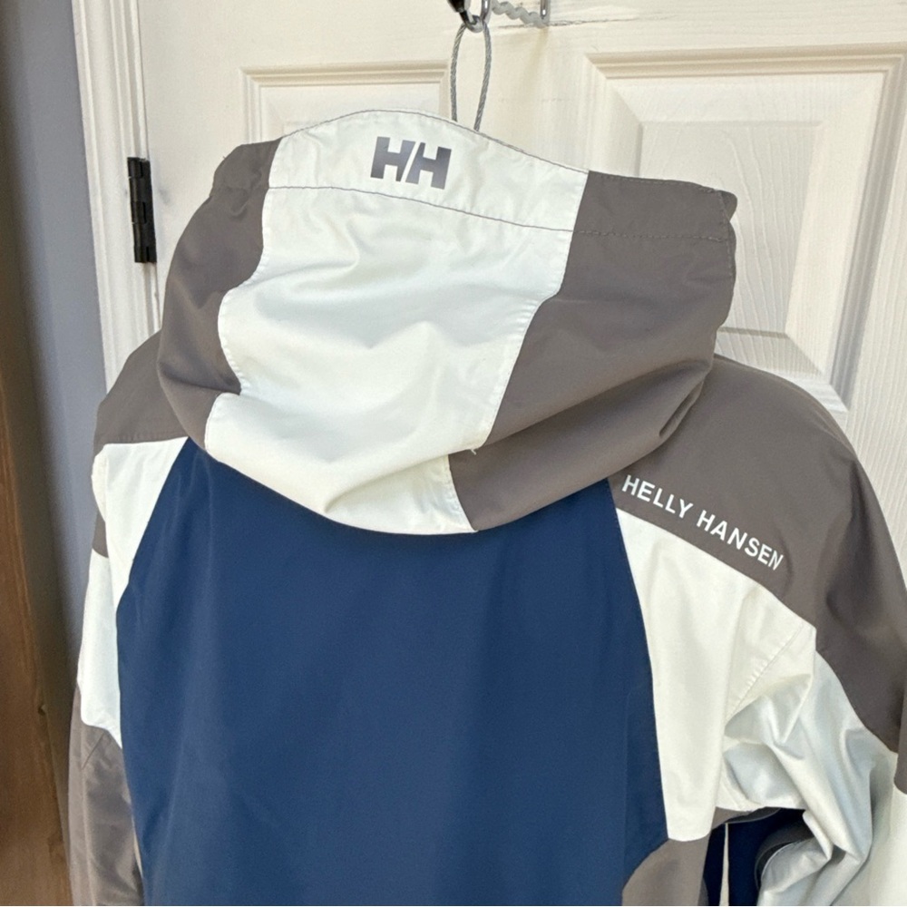 HELLY HANSEN Tech Gorpcore Hooded Waterproof Jack… - image 8